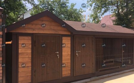 Большой вольер с зимником и хозяйственным блоком